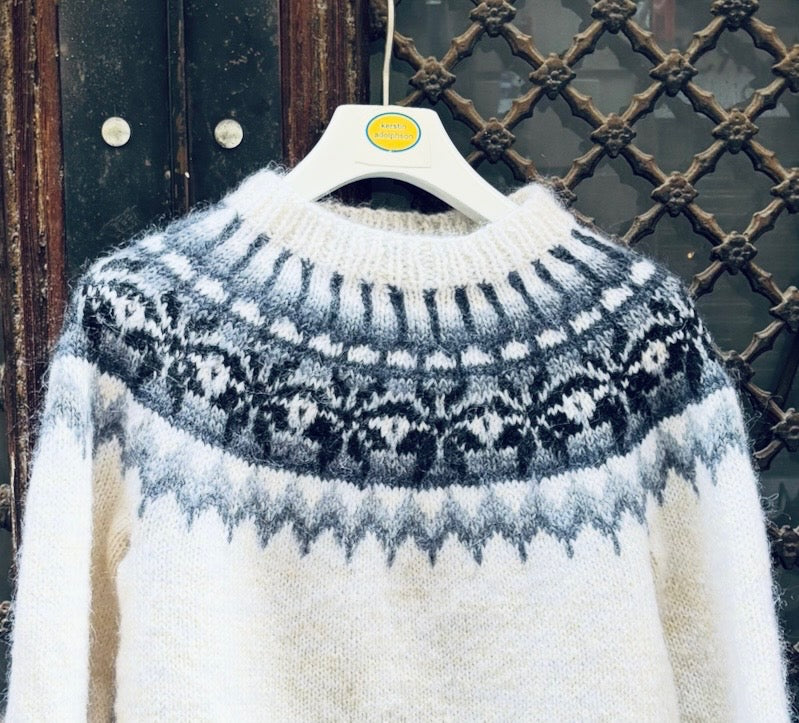 Hand-Knitted Nordic Sweater in Wool and Mohair – white-Grey