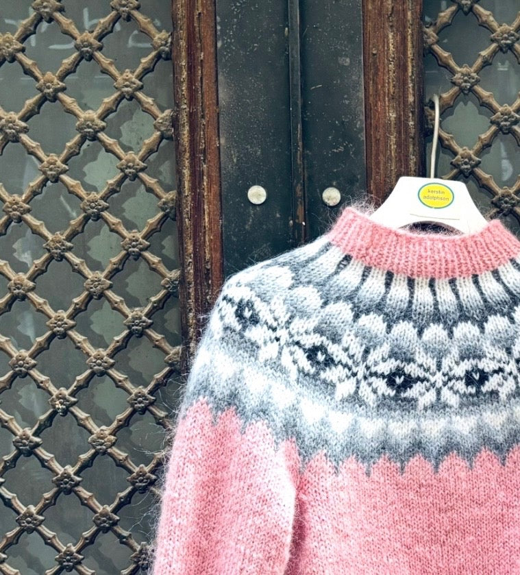 Pink sweater in wool and mohair