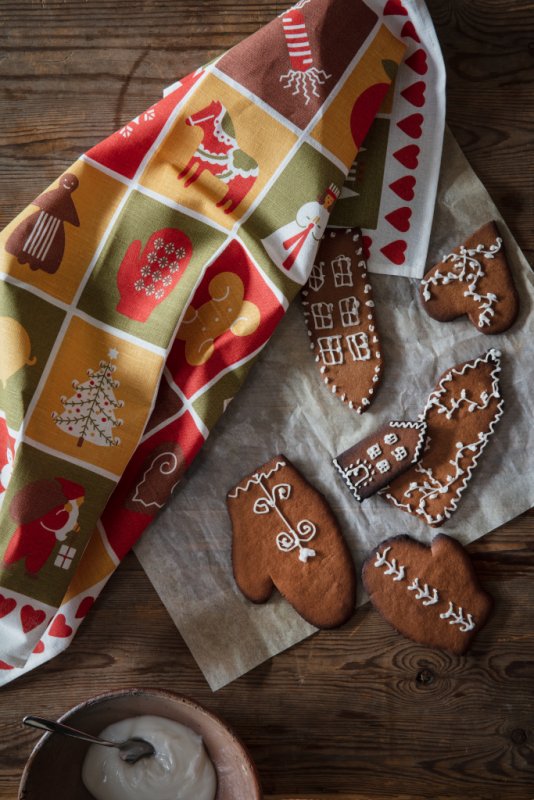 Julhuset, tea towel, multi